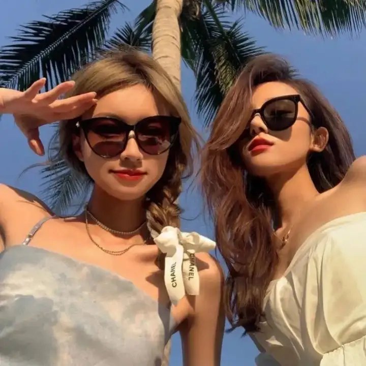 姐妹狂欢行